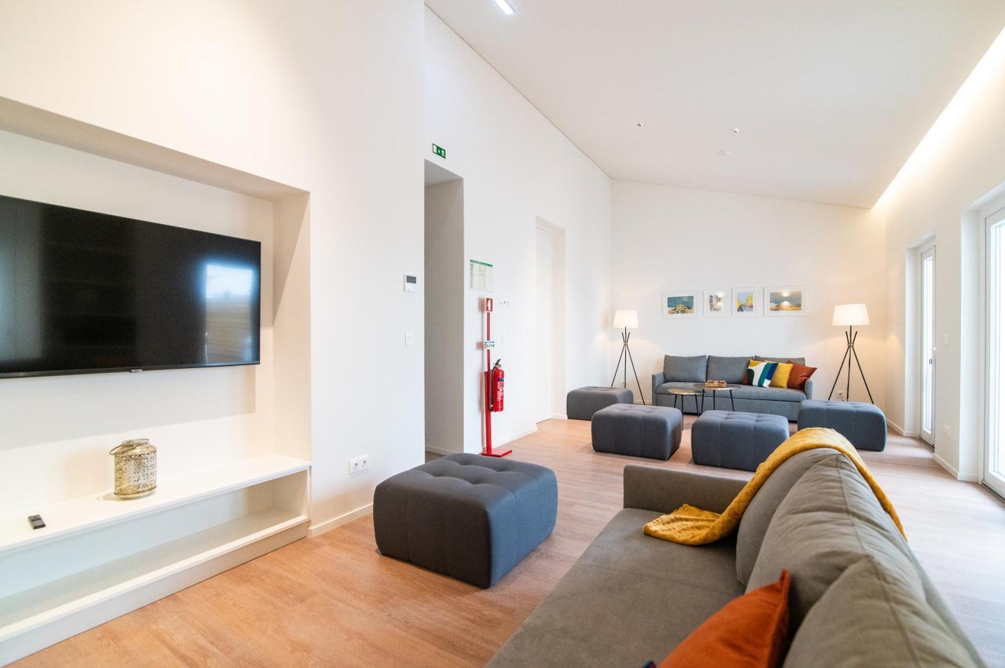 Azoriani City Hostel Ponta Delgada Экстерьер фото