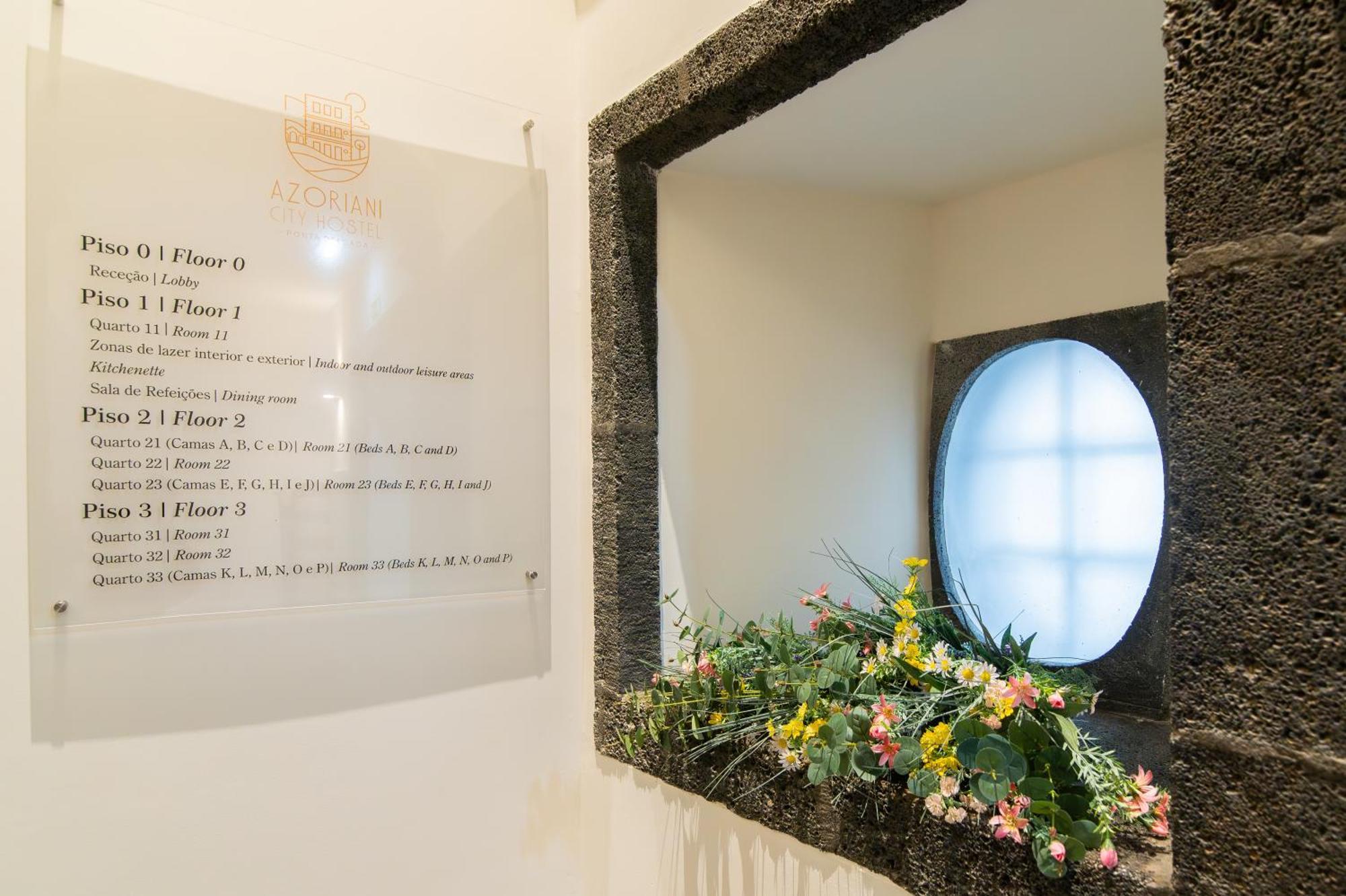 Azoriani City Hostel Ponta Delgada Экстерьер фото