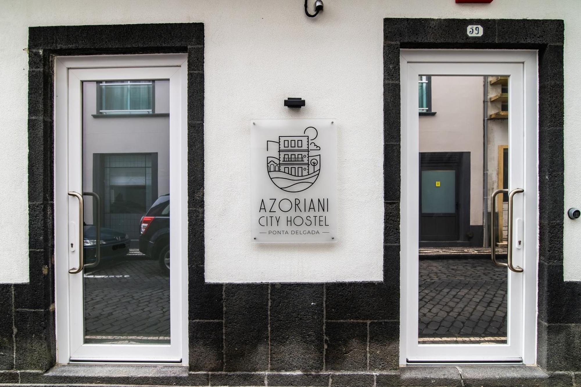 Azoriani City Hostel Ponta Delgada Экстерьер фото